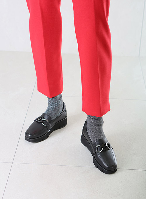 スクエアトウ厚底チェーンスリッポン